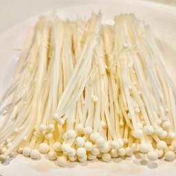 เห็ดเข็มทอง