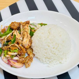 ข้าวยำไก่แซ่บ