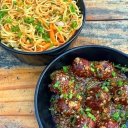 Set Hakka noodle with veggie Manchurian