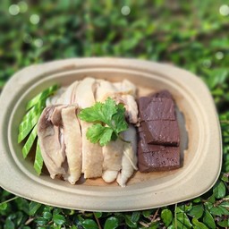 ไก่สับจานใหญ่