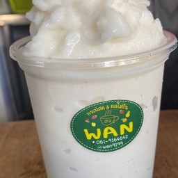 มะพร้าวนมสดปั่น