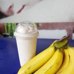 กล้วยปั่นนมสด