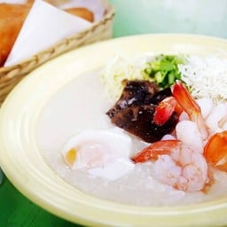 Shrimp Congee With Egg