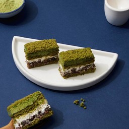 เค้กชาเขียวถั่วแดง