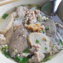 Pork And Offal Noodles (Small Noodles)