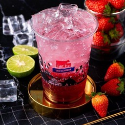 พิ้งกี้โซดาเย็น