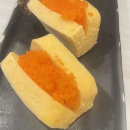 ไข่หวานแซนวิสไข่กุ้งส้ม