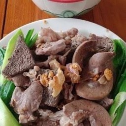 Mixed Offal with Dipping Sauce