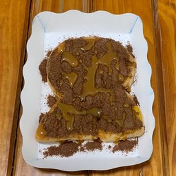 ปังปิ้งเนยคลุกฝุ่น-ราดคาราเมล