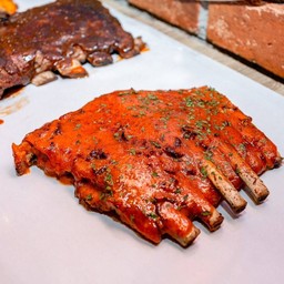 ซี่โครงหมูย่าง รสบาร์บีคิว พร้อมบะหมี่