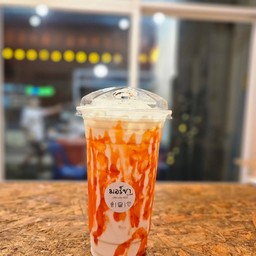 นมสดสตอเบอร์รี่