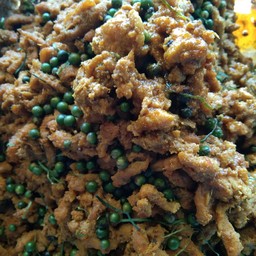 คั่วกลิ้งหมู