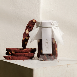 Red Velvet Macadamia White Chocolate Can