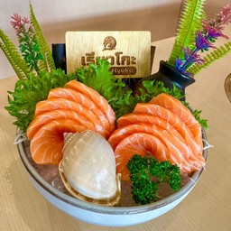 แซลมอนซาซิมิ 10 ชิ้น