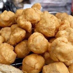 ลูกชิ้นปลาระเบิดทอดกรอบ