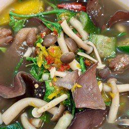 แกงเห็ดรวม