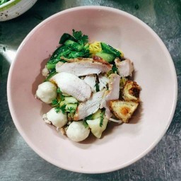 ก๋วยเตี๋ยวปู่ทอนสาขา2