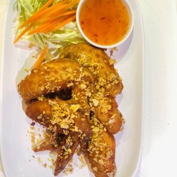 ปีกไก่ทอดน้ำปลา