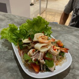 ยำเส้นแก้ว