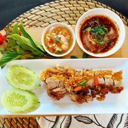 🐷หมูกรอบเปล่าๆ🐷