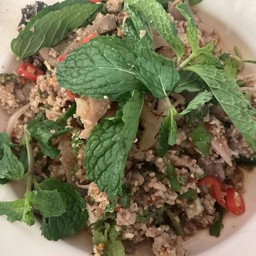 ลาบเนื้อสุก