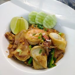 ครัวแม่ฮาลาล ( ก้อย )