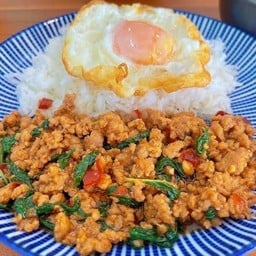 ร้านกระเพรา ในซอย สาขา1 ลาดหญ้าแพรก