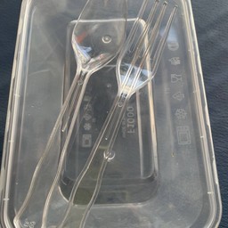 กล่องใส่อาหาร+ช้อนส้อม