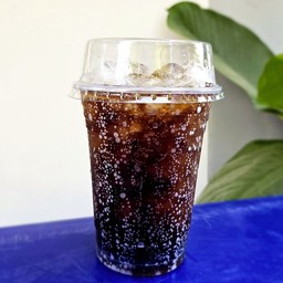 โค้กแช่เย็นจัด  แก้ว32ออน์