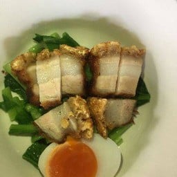 เกาเหลาหมูกรอบ