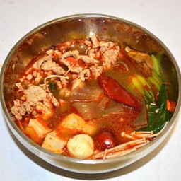 ต้มหม่าล่า หมูสามชั้น