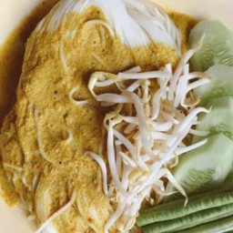 ขนมจีนน้ำยากะทิทาน2ท่าน+ไก่ทอดน่องเล็ก3ชิ้น
