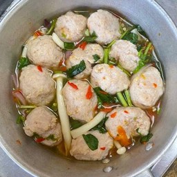 ต้มยำหมูเด้ง