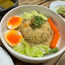 ข้าวผัดแกงฮังเล