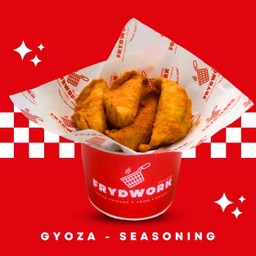 เกี๊่ยวซ่าไก่ คลุกผง 5 ชิ้น