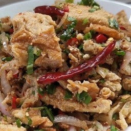 ลาบไข่เจียวหมูสับ