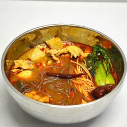 ต้มหม่าล่า ไก่ (โปร)