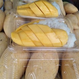 ข้าวเหนียวมะม่วง,ทุเรียน คุณน้อย