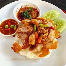 🐷ข้าวหมูทอด+หมูกรอบ พริกขี้หนูสูตรแม่วันดี🐷