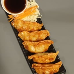 [New] อาเกะ เกี๊ยวซ่า (Age Gyoza)  (ทอดใหม่ ร้อนๆ ทุกออเดอร์ ครับ)