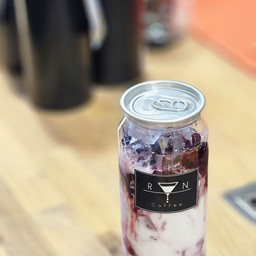 นมสดมิกซ์เบอร์รี่ 400ml (No Ice)