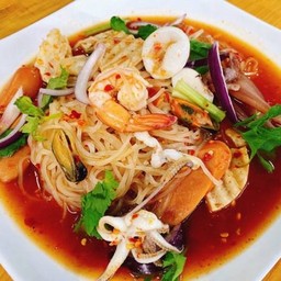 ยำเส้นเล็กรวมมิตร