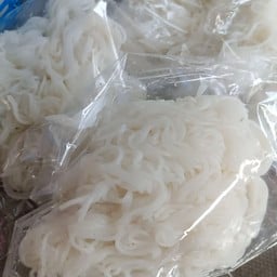 ขนมจีนห่อเล็ก