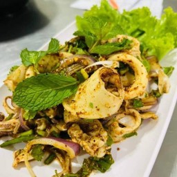 ลาบปลาหมึก