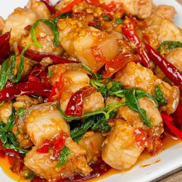 สามชั้นผัดกะเพรา (กับข้าว)