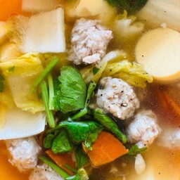 Clear Soup With Minced Pork And Tofu