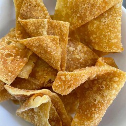 เกี๊ยวทอด 🥟
