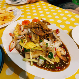 ยำข้าวโพดทะเล