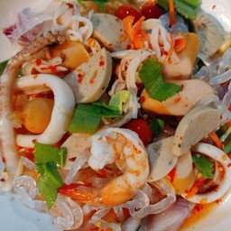 ยำรวม เส้นแก้ว