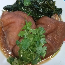 ต้มยำกบ หน้าวัฒโนฯ